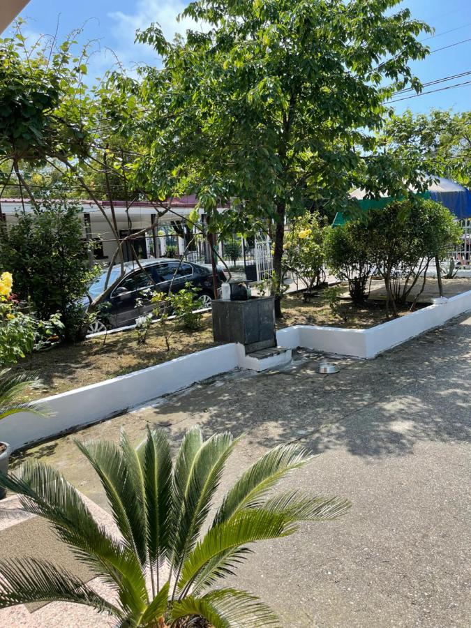 Guesthouse On Agmashenebeli 328 Kobuleti Eksteriør bilde