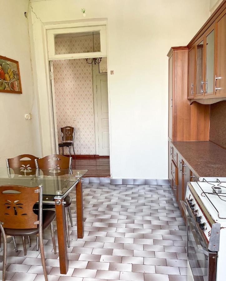 Guesthouse On Agmashenebeli 328 Kobuleti Eksteriør bilde